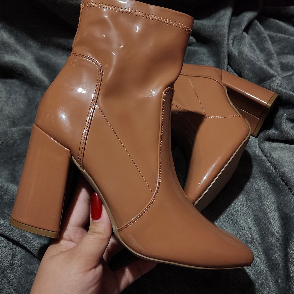 Madden Girl Never Worn Heel Boots